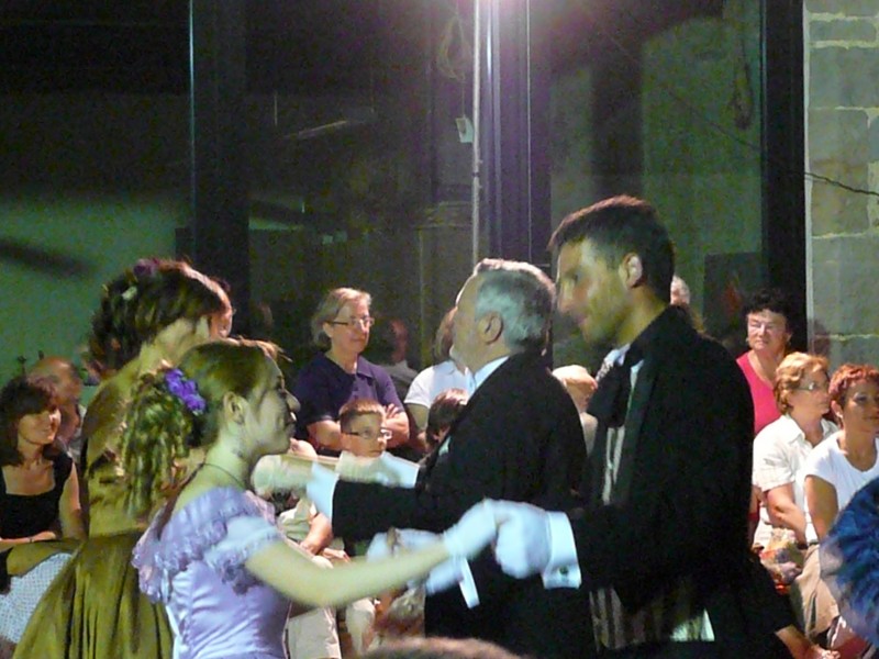 Esibizione con Filarmonica (20).jpg